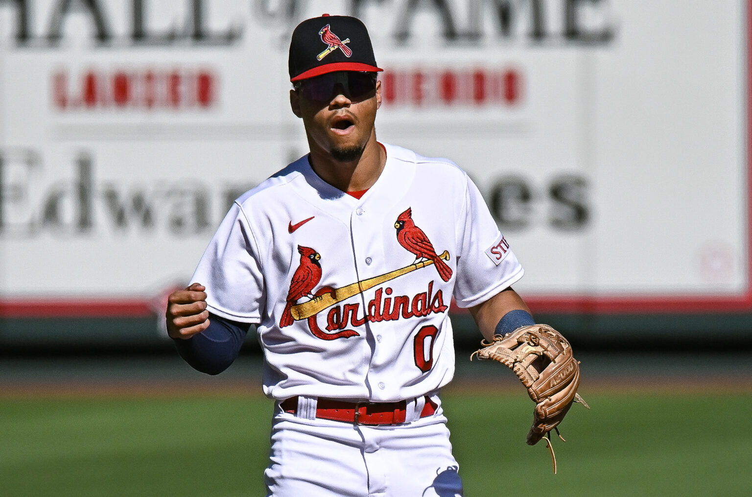 Cardinals Seen As ‘Highly Unlikely’ To Sign Controversial Cy Young Award Winner details below