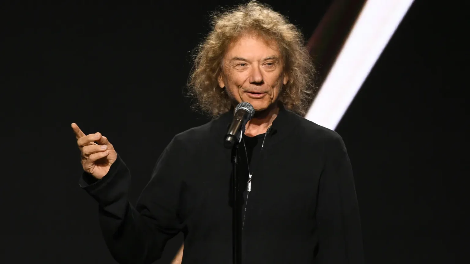 Jerry Harrison Steps Away from the Stage: A Quiet Goodbye to a Loud Legacy.