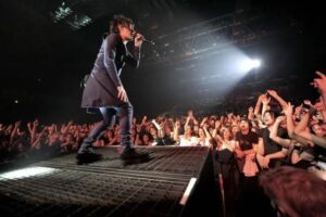 images (8)