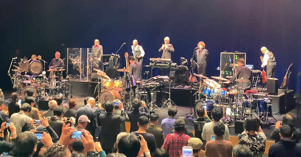 Uncertain_Times_Japan_Tour_2018_Photo_7_(cropped)