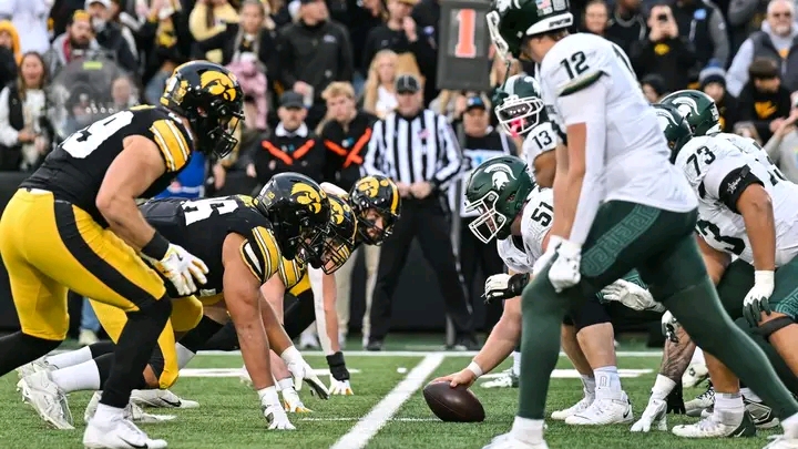 Iowa football transfer portal adds defensive lineman Lance Ingold