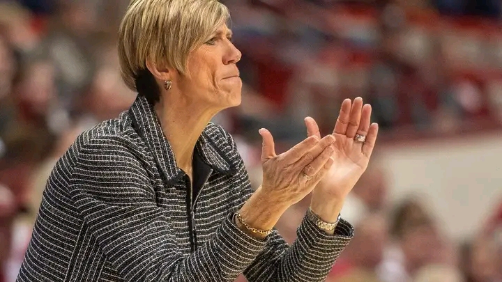 Iowa women's basketball comeback vs Indiana highlights