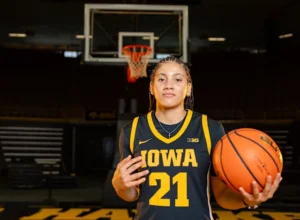 Iowa women’s basketball injury update: Feuerbach and Rodriguez out vs. Northwestern