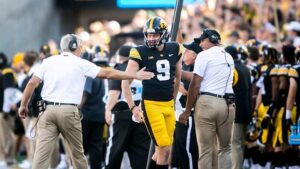 Iowa transfer portal loyalty under Kirk Ferentz keeps Hawkeyes roster intact