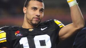 Micah Hyde speaking about Iowa football perfect university
