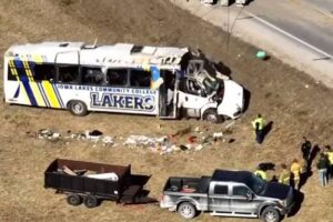Iowa Lakes baseball bus crash team scene