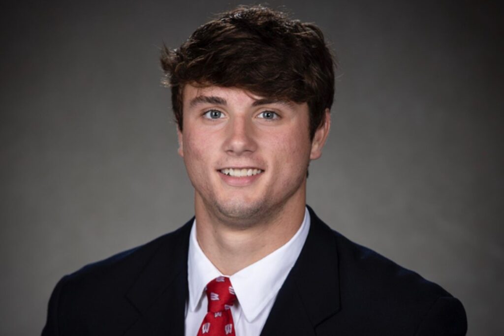 jack-pugh-1-7e601615d3d440b9b389771fa47bfb22