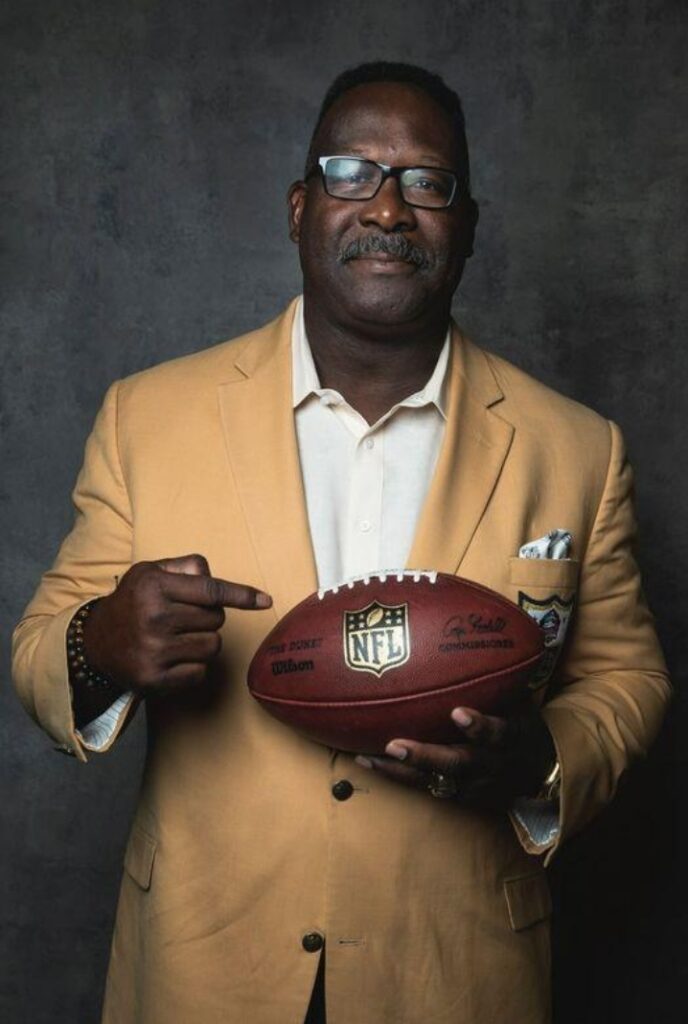 Andre Tippett Faces Difficult Chapter as Hawkeyes Fans Rally Around Legendary Star