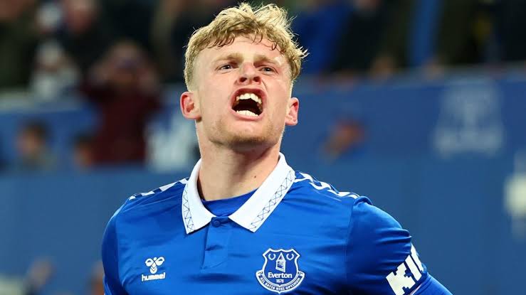 Jarrad Branthwaite’s Shock Everton Ultimatum Sends Fans Into Frenzy — But Who Is Really Behind the Drama?